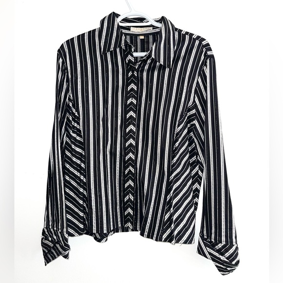 Forever 21 Blouse - Picture 1 of 3